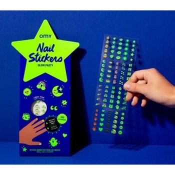 Pegatinas para uñas glow-brillan en la oscuridad