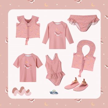 niño con pack verano Monnëka ballena rosa con chaleco camiseta protección solar bañador y escarpines