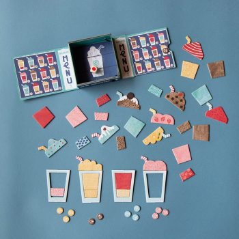 Componentes del juego de observación Shakes de Londji con cartas y piezas de batidos
